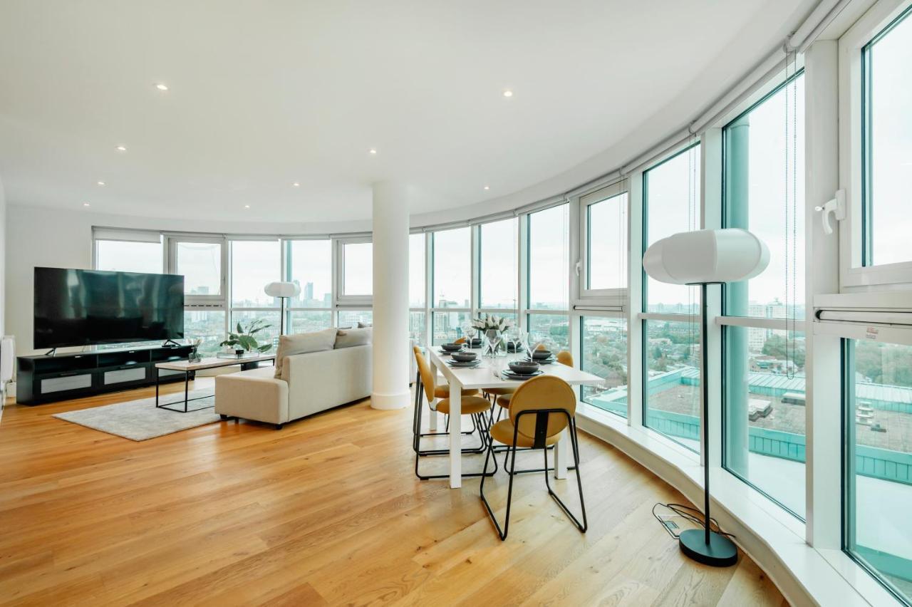 Vauxhall Skyline Apartment Londra Exterior foto