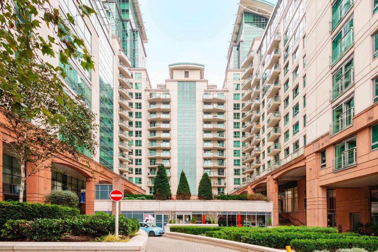 Vauxhall Skyline Apartment Londra Exterior foto