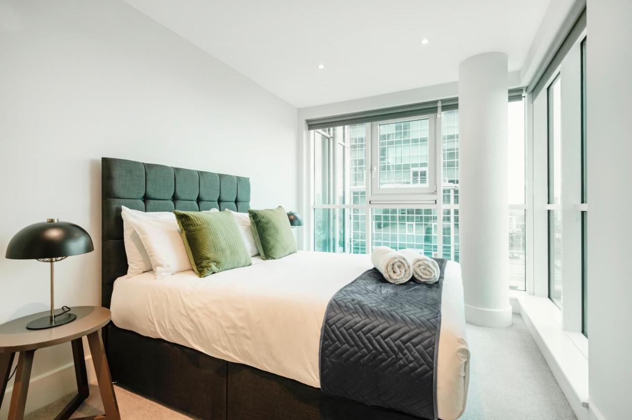 Vauxhall Skyline Apartment Londra Exterior foto