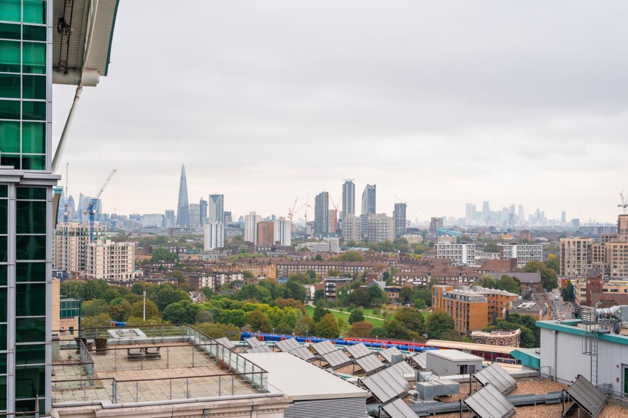 Vauxhall Skyline Apartment Londra Exterior foto